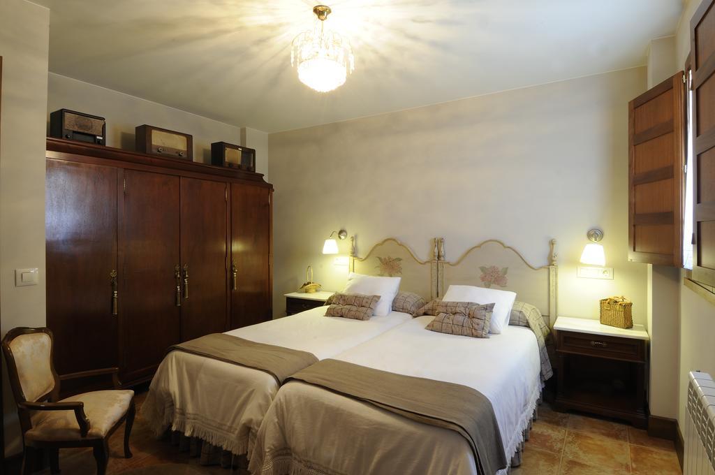 Apartamentos Casa Maria Juanin Collanzo Room photo